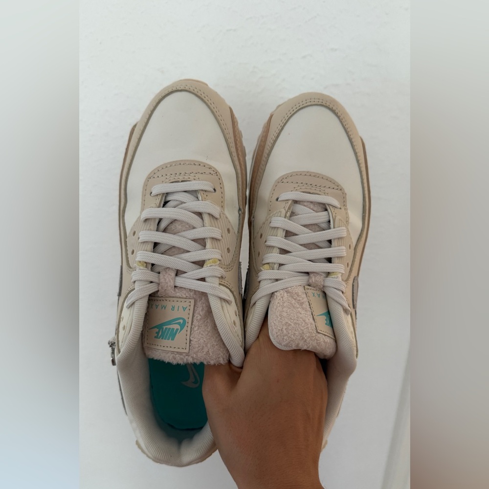 Nike Air Max 90 “mama” Sneakers - Picture 2 of 7